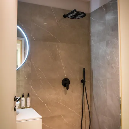 Avrelia アパート リュブリャナ